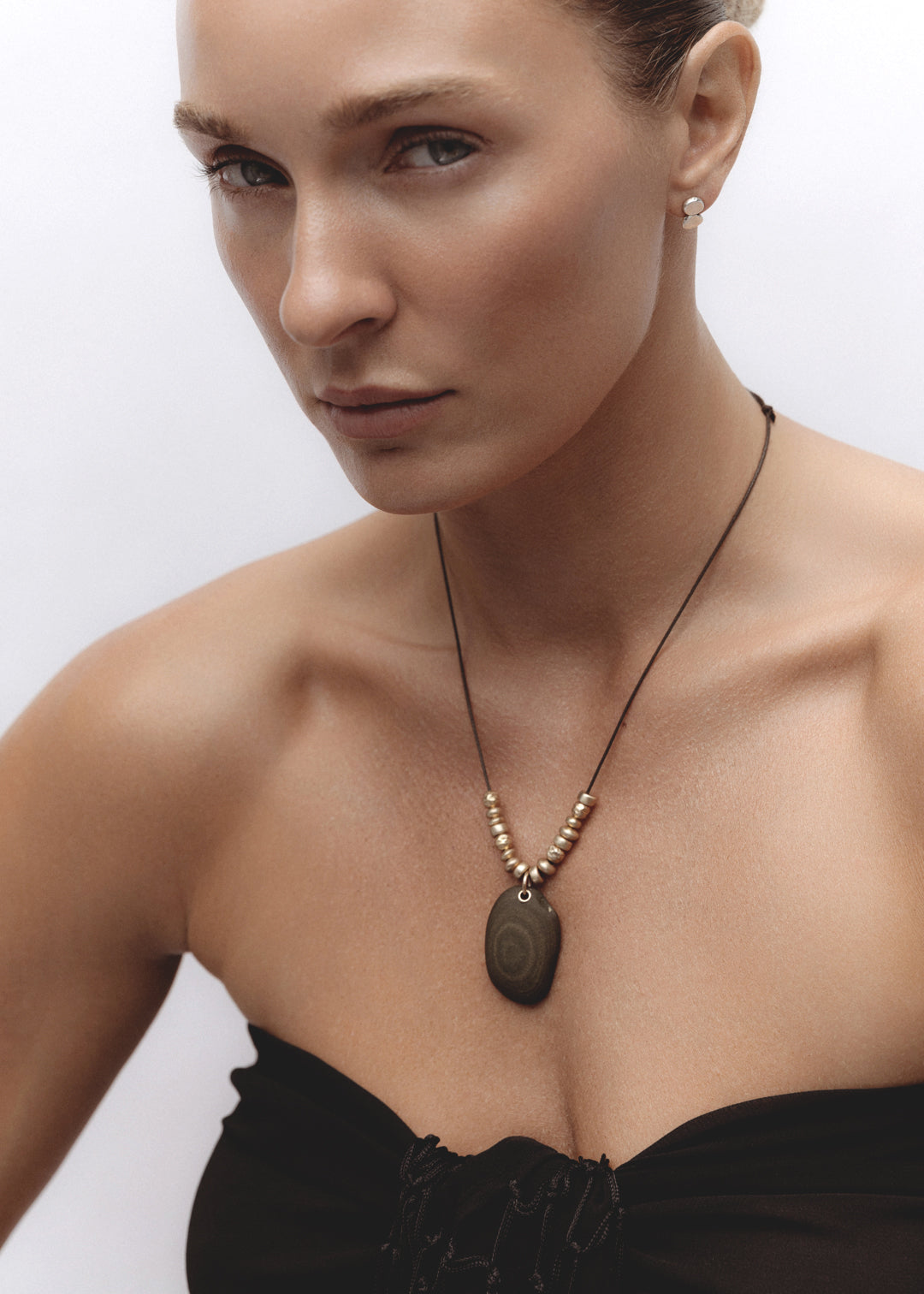 TALIS NECKLACE