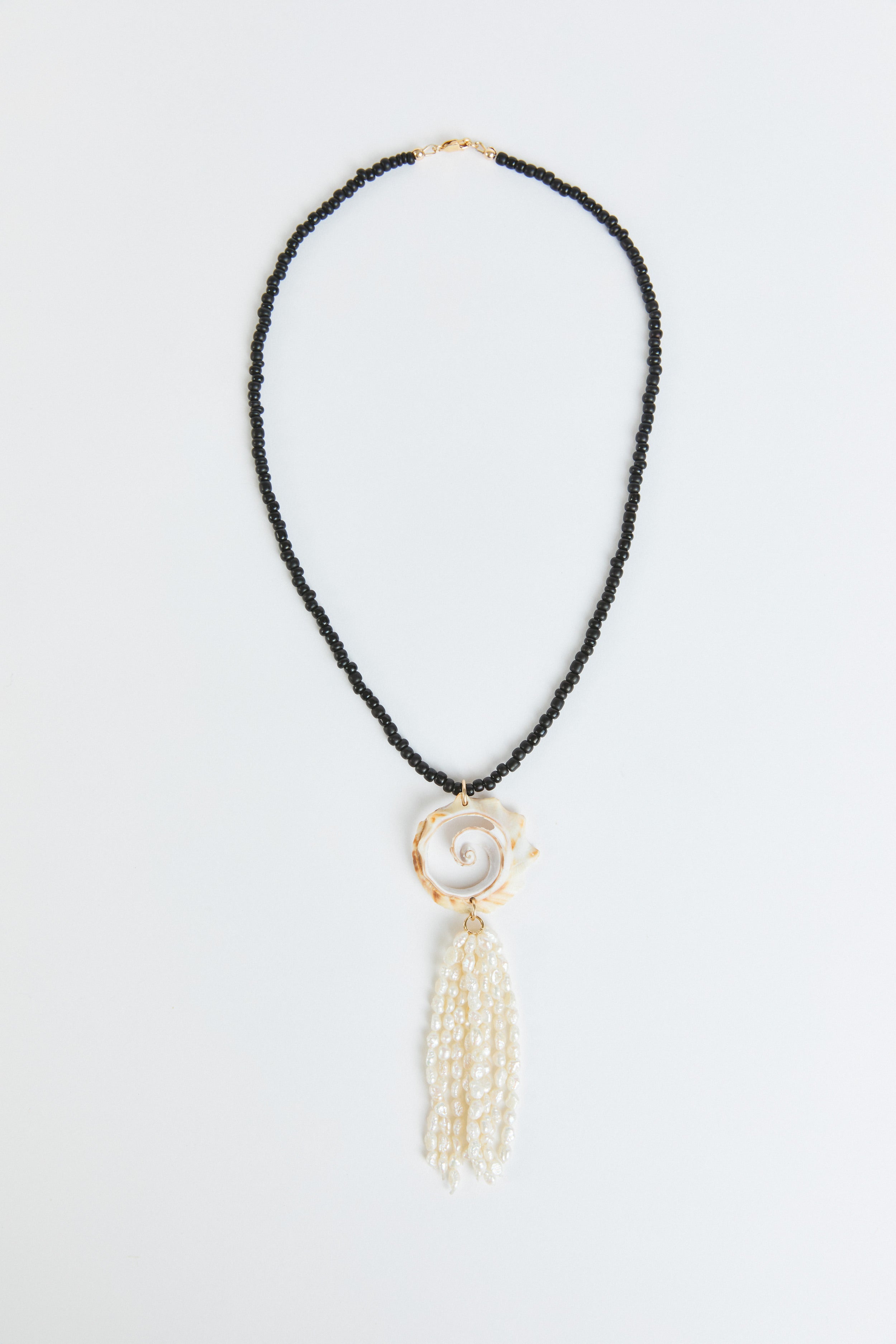 OMA NECKLACE