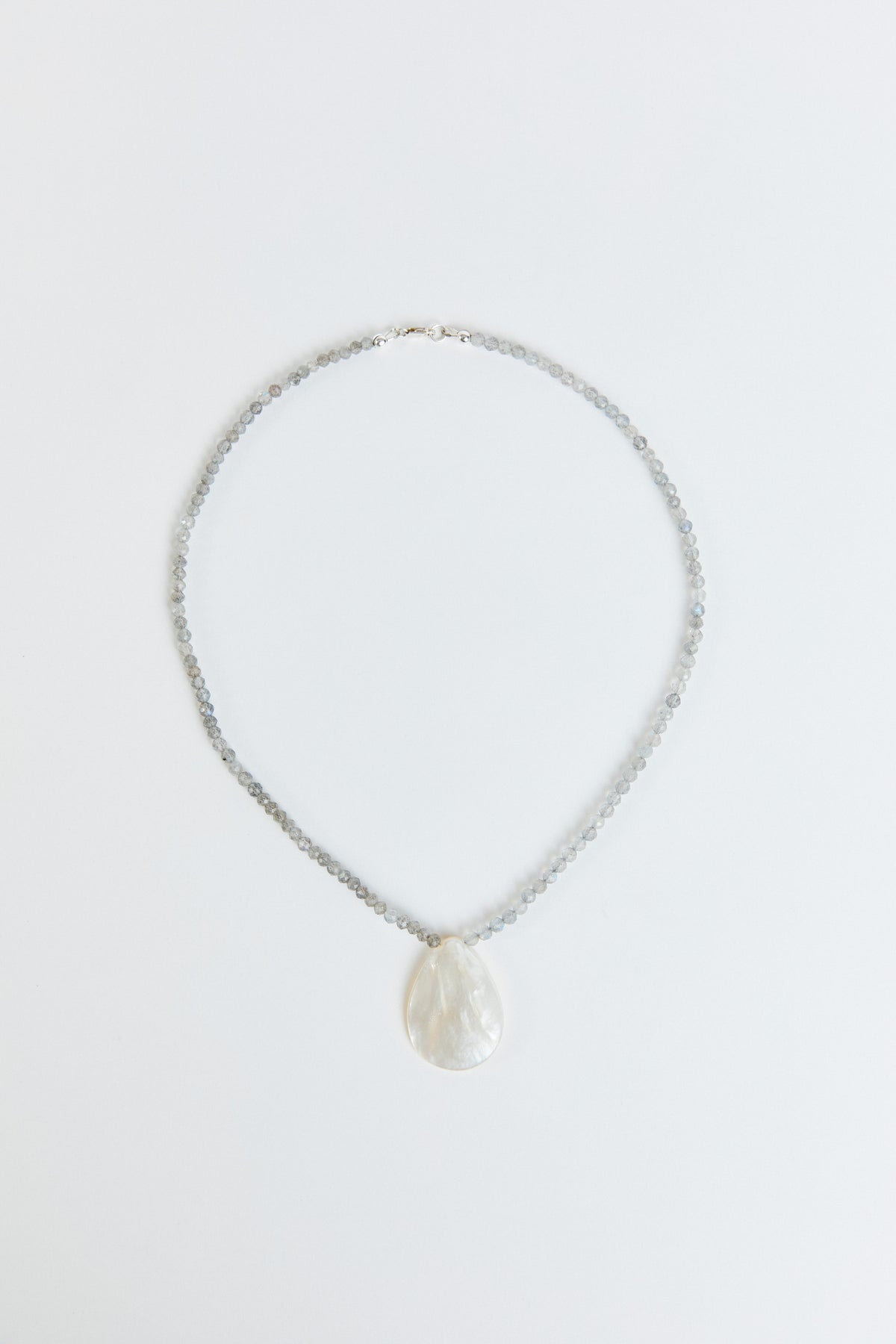 SELENE NECKLACE